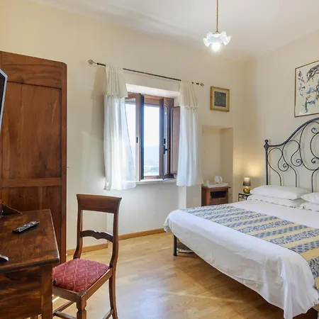 Stunning In Ferienhaus Rivodutri