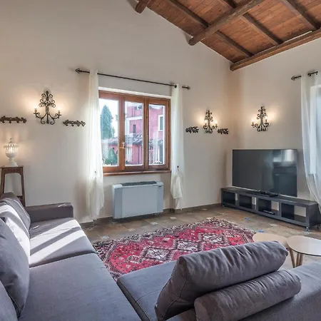 Stunning In Ferienhaus *