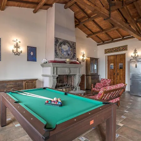 Stunning In Ferienhaus *